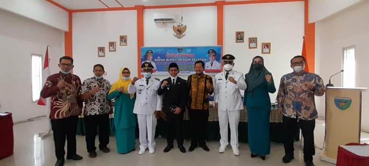 Wakil Bupati Kabupaten Pesisir selatan Apt. Rudi Hariyansyah. S.SI  menghadiri Serah Terima Jabatan 